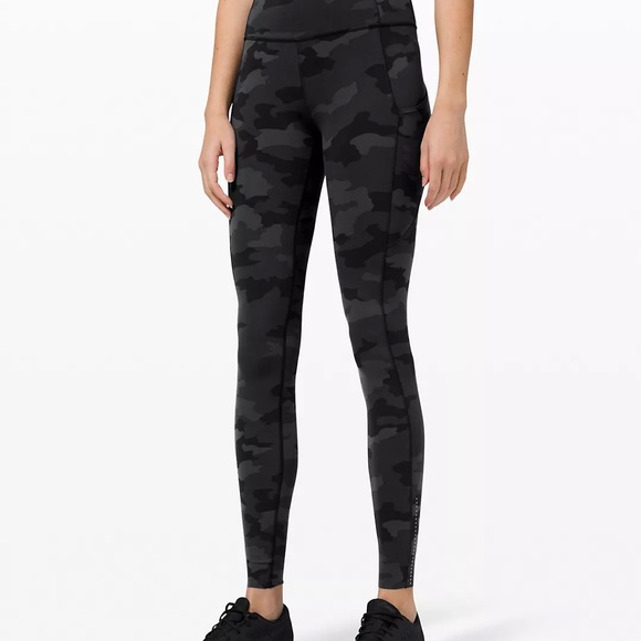 Fast and free lululemon camo leggings - Picture 3 of 9